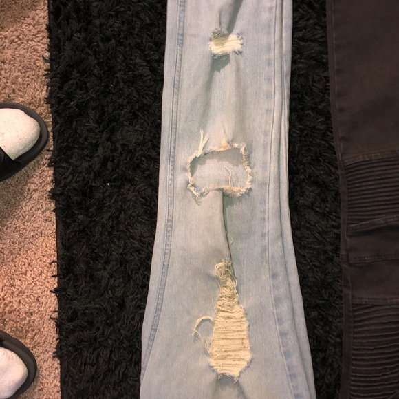 3 Pair of pacsun jeans - Picture 5 of 5